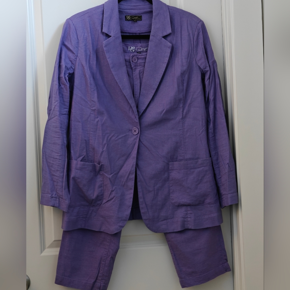 Diane Gilman DG2 Blazer & Capri Pants Set In Purple, Fits A Size Large